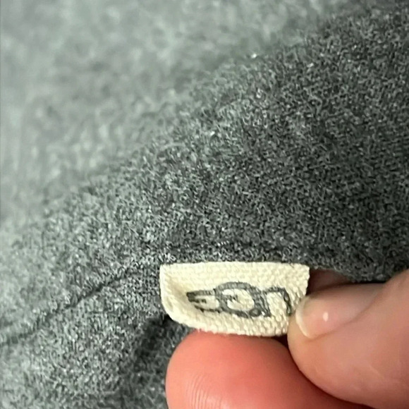 Ugg sweater women’s gray pichot poncho turtleneck gray XL/XXL front pocket warm - Picture 3 of 10